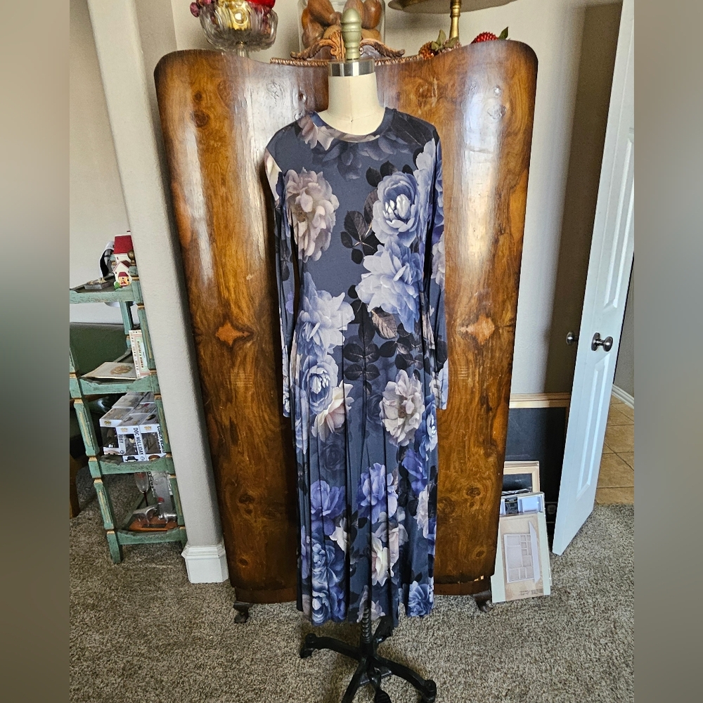 Johnny Was Blue and Gray Floral Long Sleeve Dress